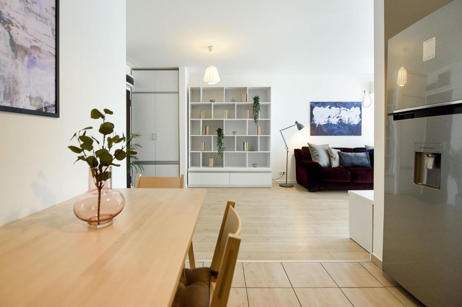 ブカレストWonderfull 1Br Aviatieiアパートメント エクステリア 写真