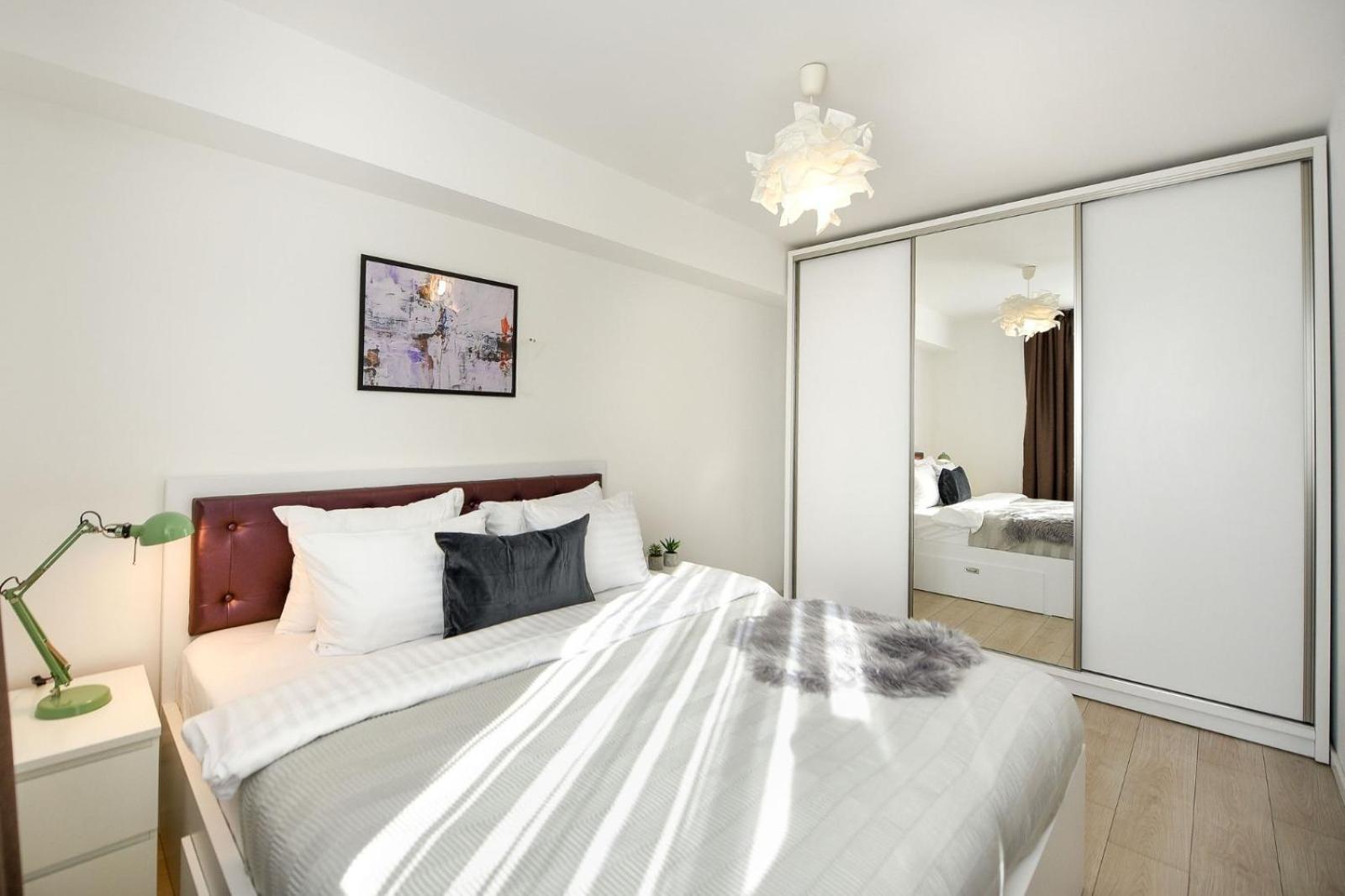 ブカレストWonderfull 1Br Aviatieiアパートメント エクステリア 写真
