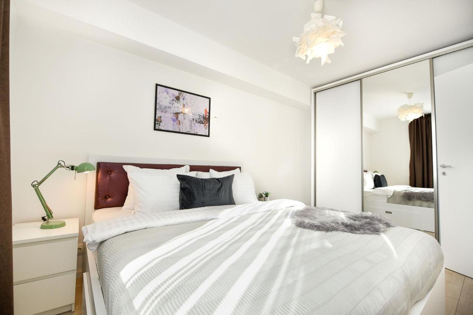 ブカレストWonderfull 1Br Aviatieiアパートメント エクステリア 写真