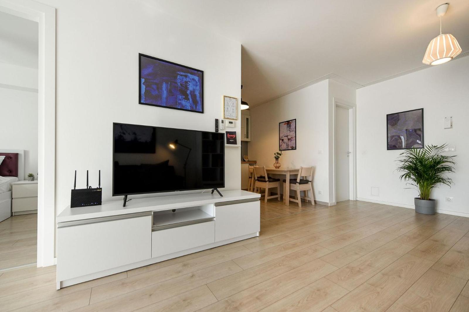ブカレストWonderfull 1Br Aviatieiアパートメント エクステリア 写真